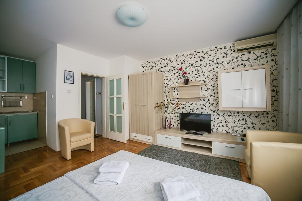 Apartment Stela Belgrade Extérieur photo